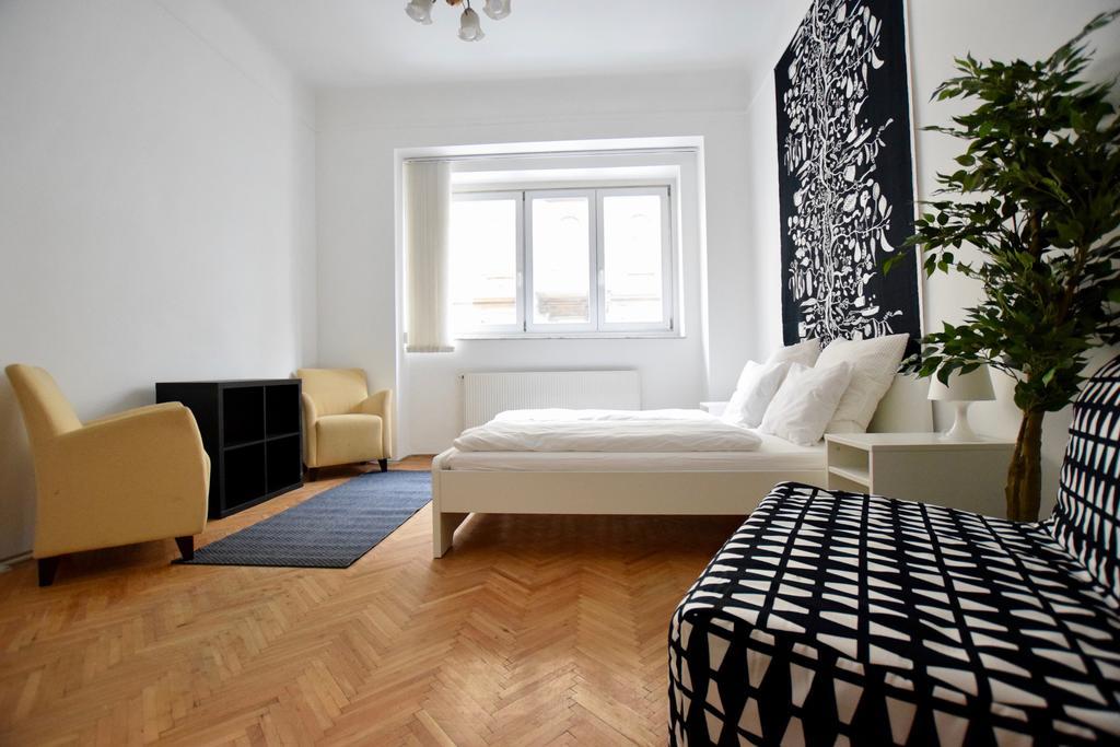 Budget Apartment by Hi5 - Akácfa 4 Budapeste Exterior foto